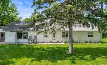 2 Rooms for Rent in Lafayette Home