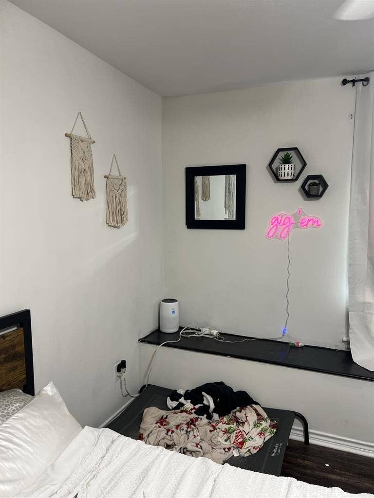 private room for rent