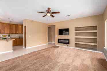 Master Bedroom for Rent