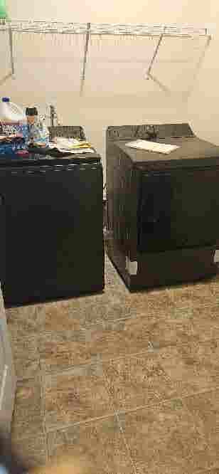 2 rooms available immediately!
$