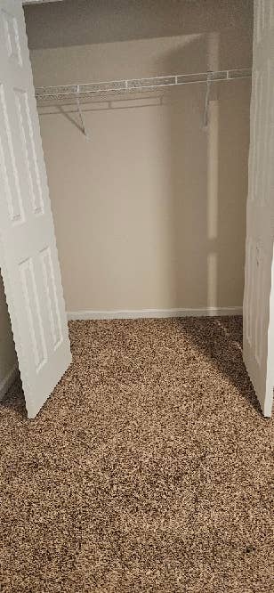 2 rooms available immediately!