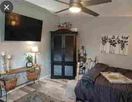 SUiTE W/KITCHEN,W/D, SEPARATE ENTRY
