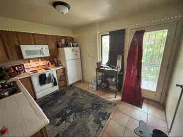 Seeking a chill and fun roommate
