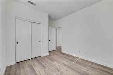 Looking for a roommate!