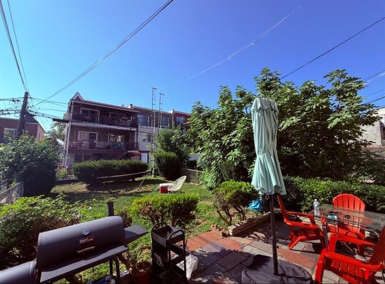 Lg Private BR in Astoria- Sept 1st