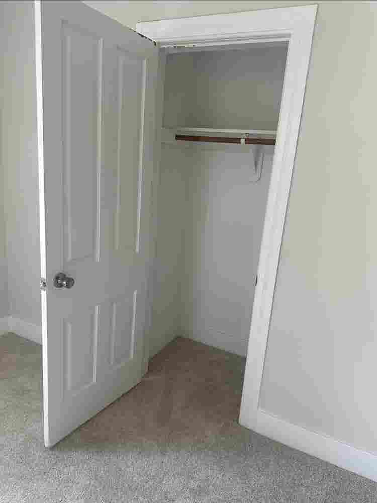 Cozy room for rent.