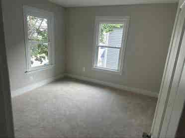 Cozy room for rent