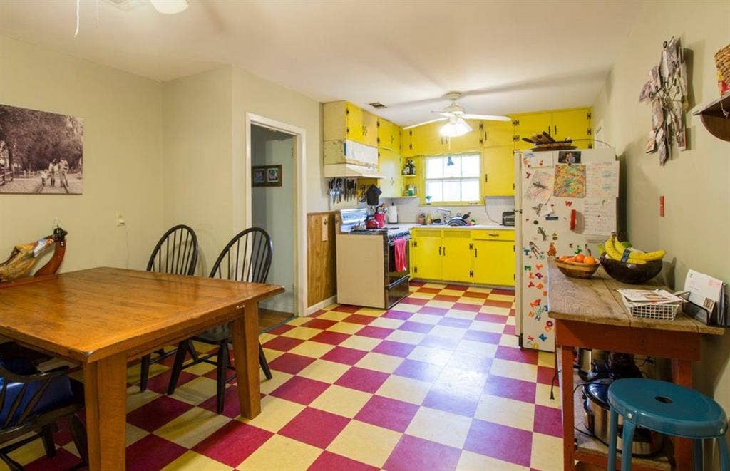 Room Available in Cottage