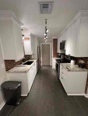 Bedroom available for student
