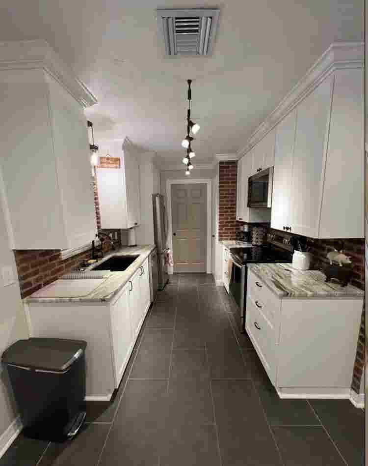 Bedroom available for student