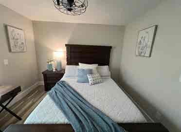 Bedroom available for student