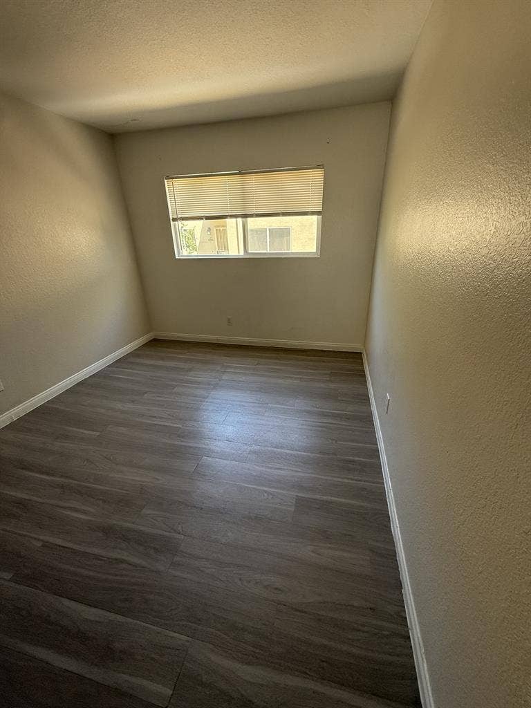 Room to rent