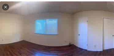 Master bedroom w/private bathroom