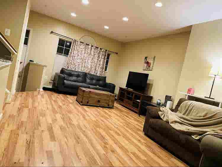Room for Rent – $/mo ASAP