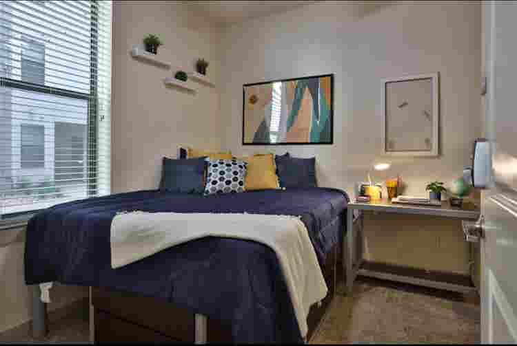 Room available for relet for a Male