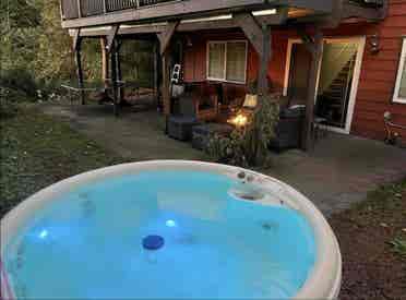 Room!Walk to Seatac Airport gates!
