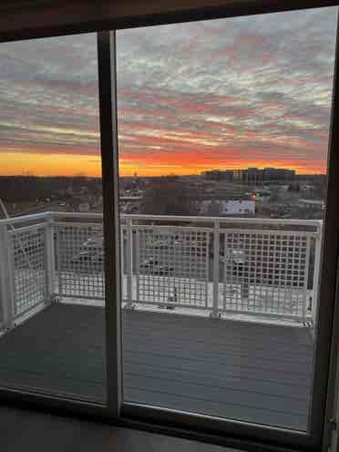 Looking for a female roommate!