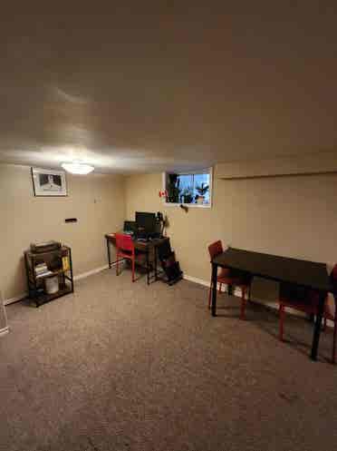 Yonge/Sheppard 2 Bedroom -All Incl.