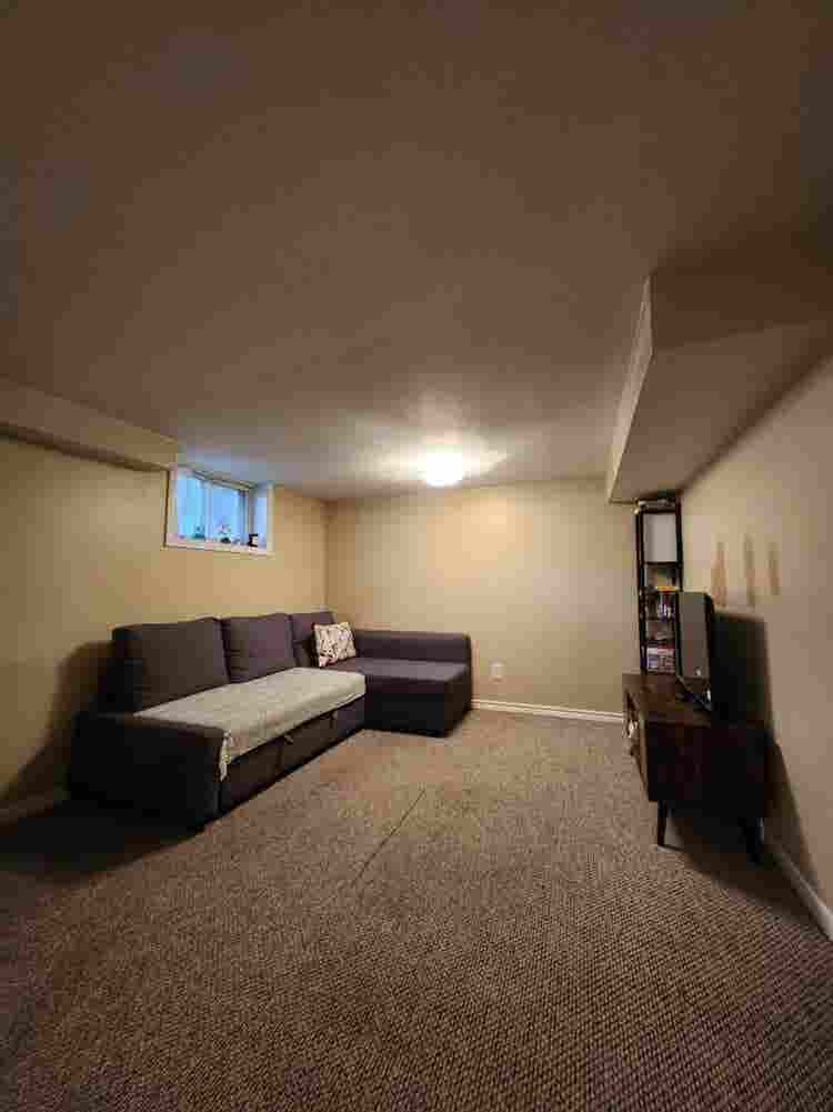 Yonge/Sheppard 2 Bedroom -All Incl.