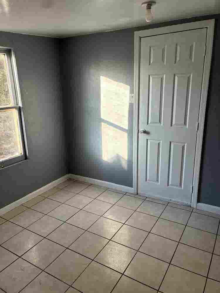 Private room for rent