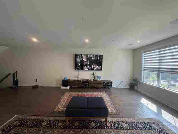 Room in Gorgeous townhouse Fairfax