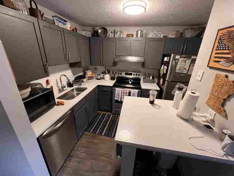 Room/Bath for Rent West Bloomington