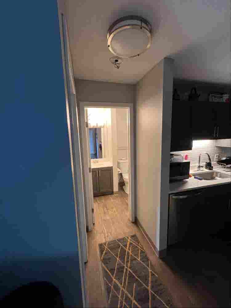 Room/Bath for Rent West Bloomington