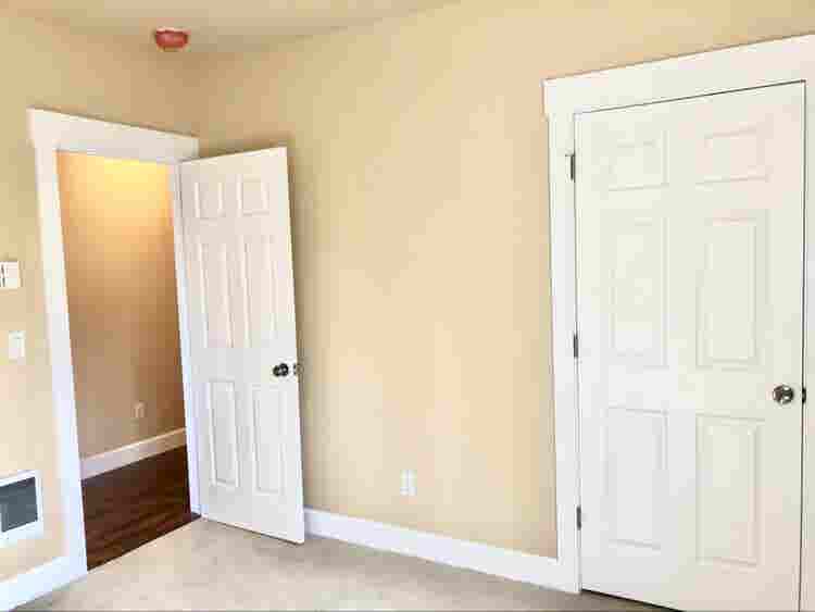 Room in Luxury LGBTQ Friendly Home