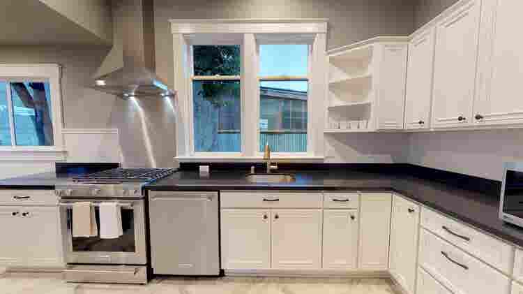 1 BR in Seattle