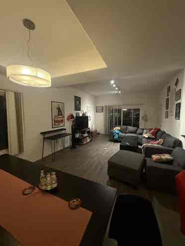 Shared bedroom in West LA/Sawtelle