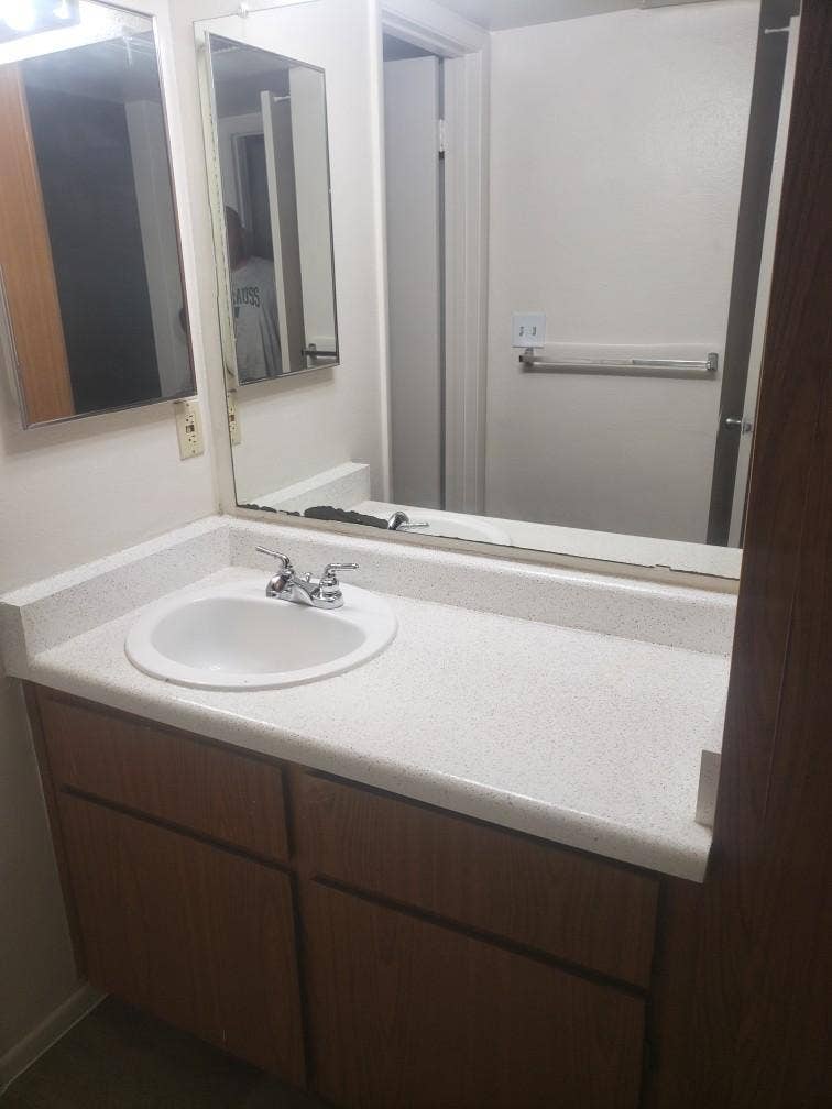 fully furnished private bedroom