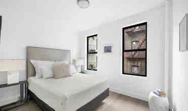 Furnished private bedroom in UWS