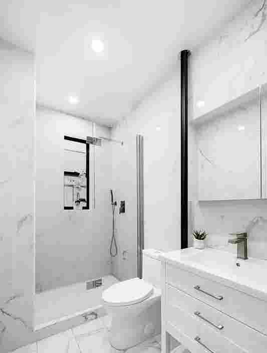 Furnished private bedroom in UWS