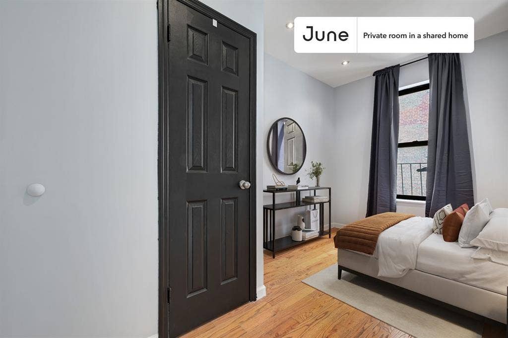 4 BR in New York City