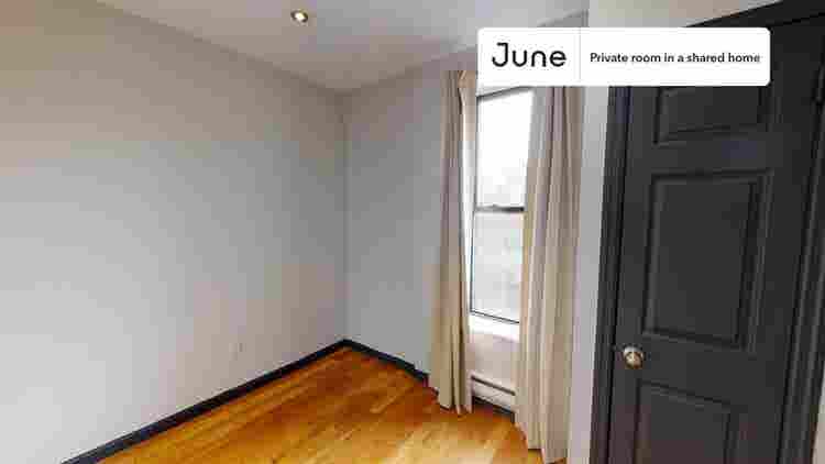 3 BR in New York City