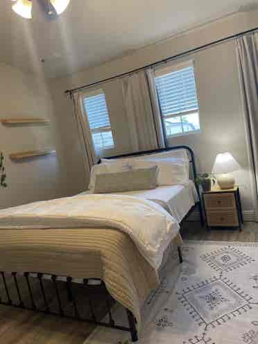 Large furnished clean room