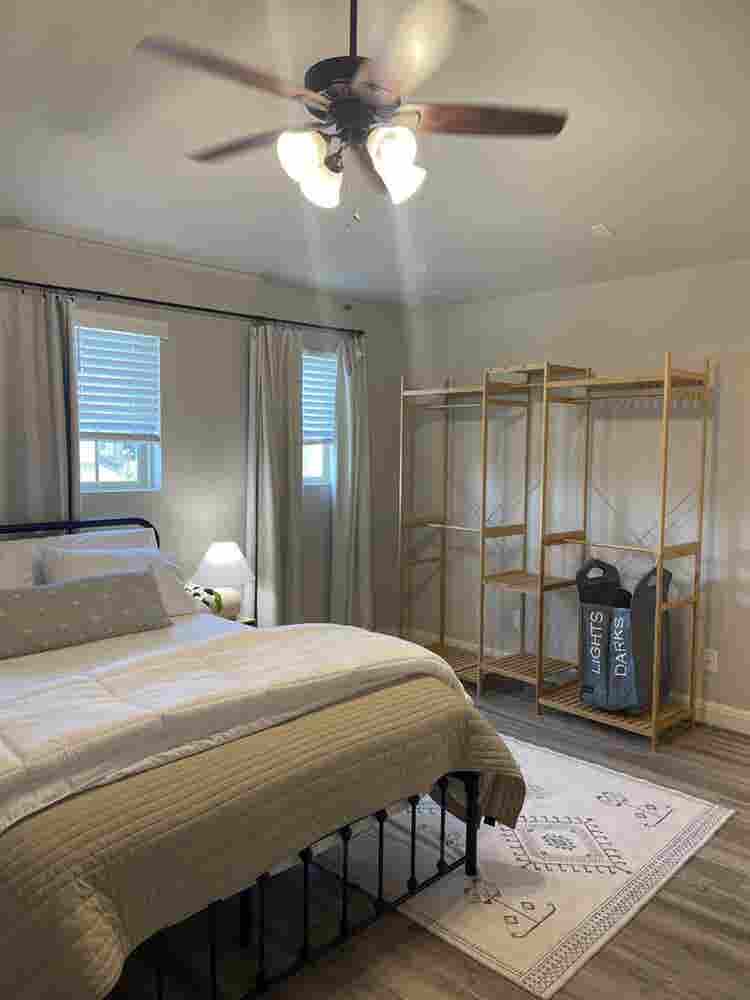 Large furnished clean room