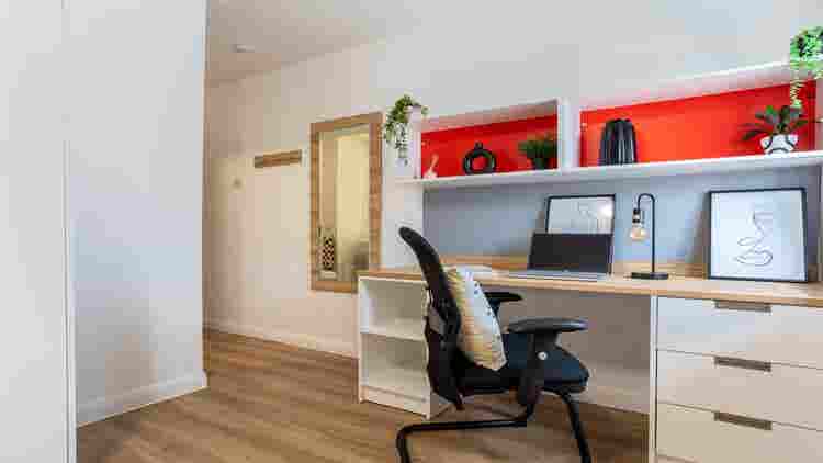 Available ensuite room in Rusholme