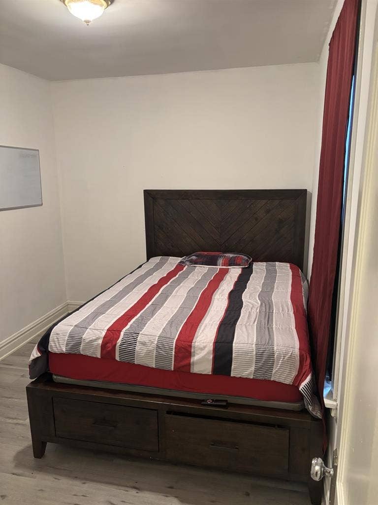 Room for rent in Archer Heights