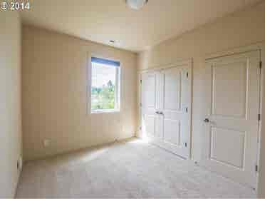 Furnished room for rent