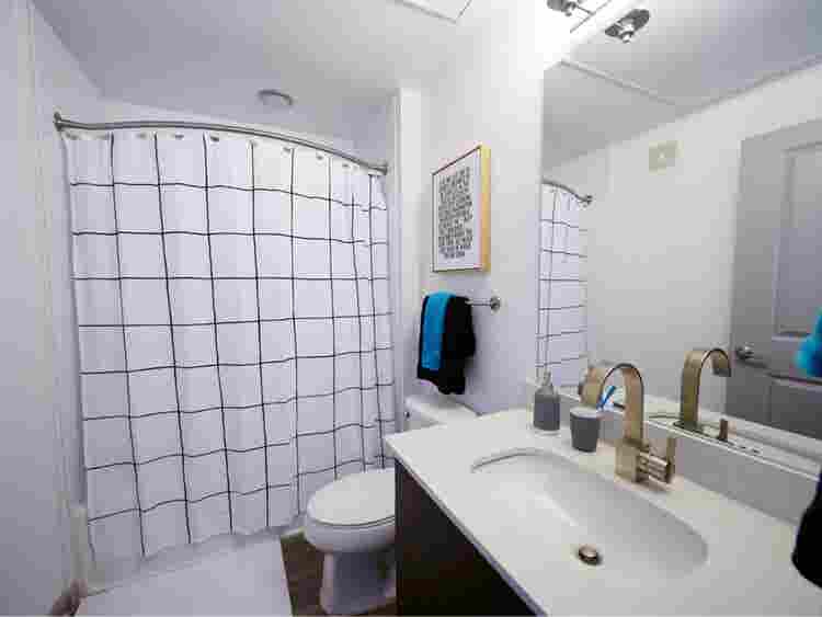 Liv+ Arlington Apartment Sublease