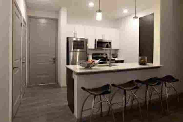 Liv+ Arlington Apartment Sublease