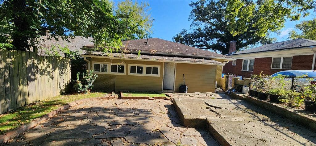3 BR in Atlanta