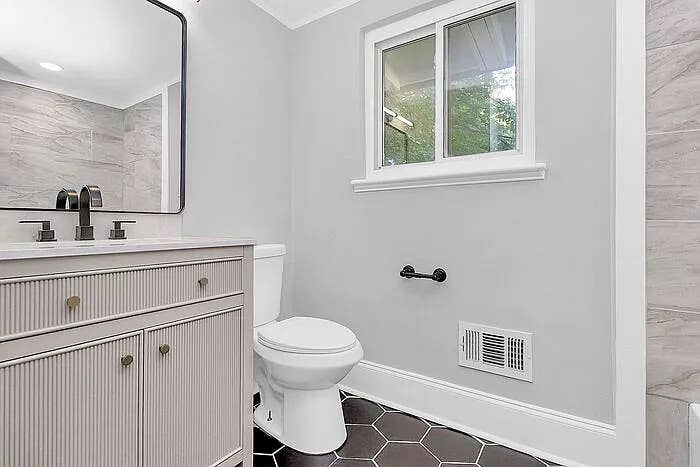 3 BR in Charlotte