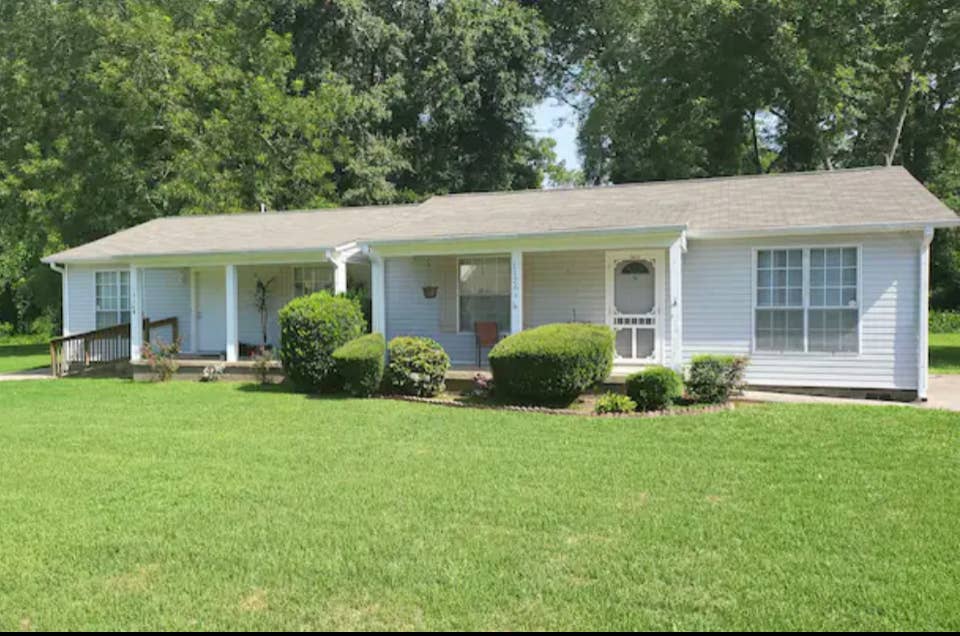 2 BR in Jonesboro