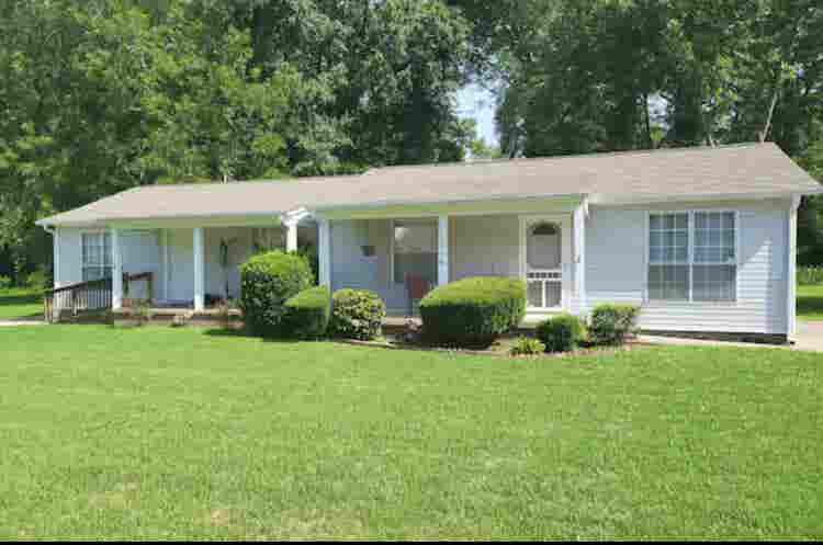 2 BR in Jonesboro
