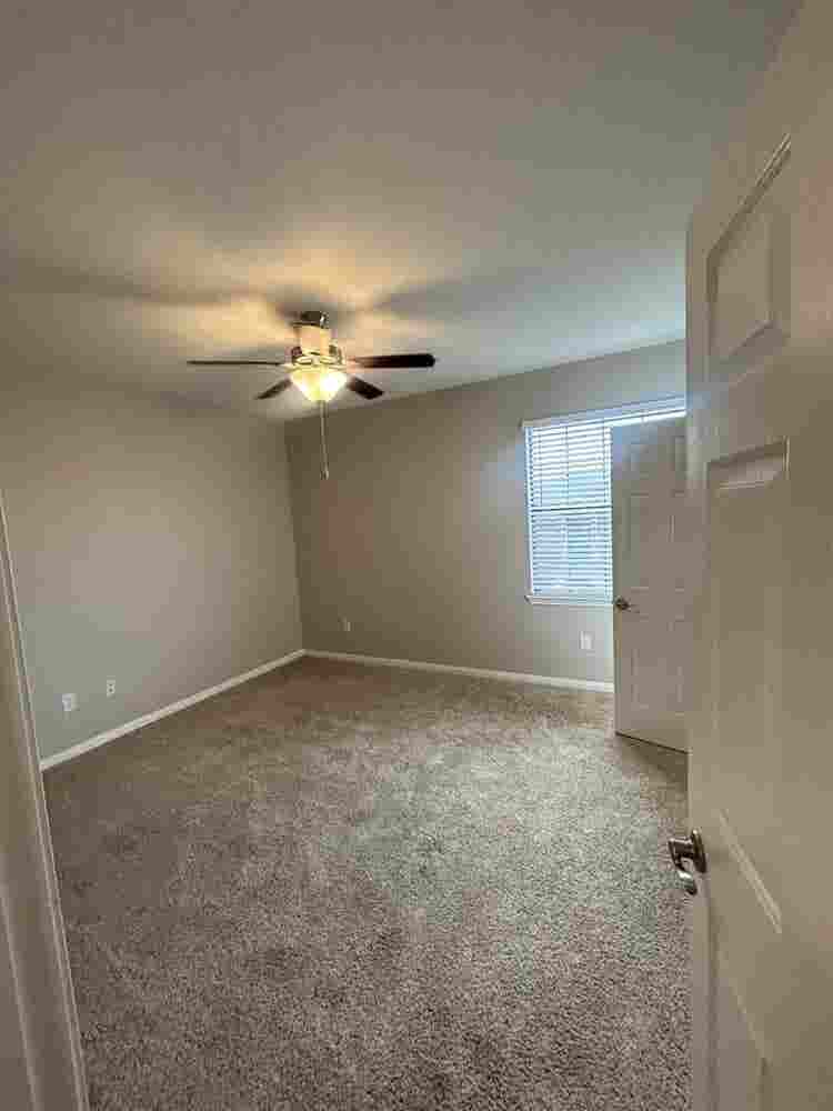 Bedroom and own bathroom available