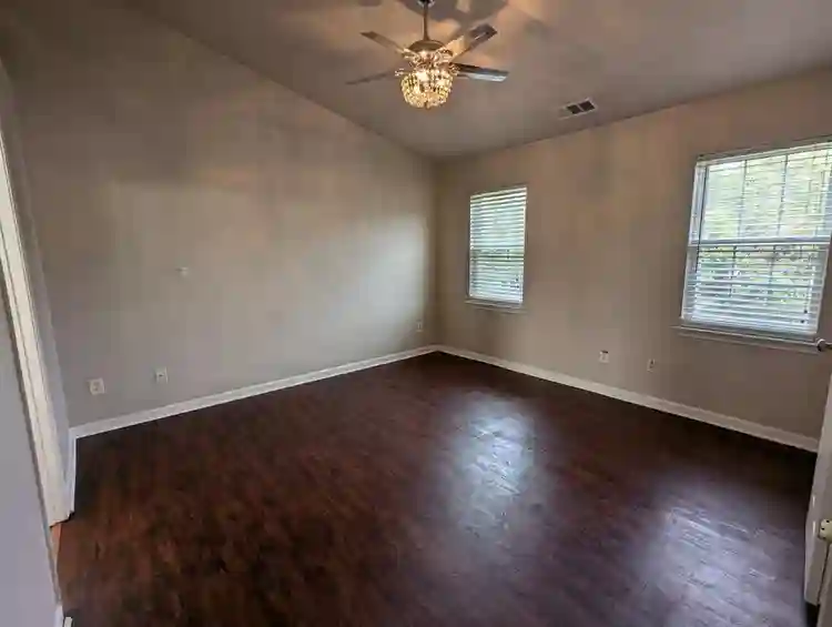 4 BR in Charlotte