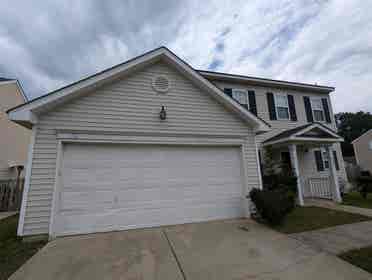 4 BR in Charlotte