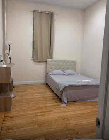No fee room Manhattan - 1block sube